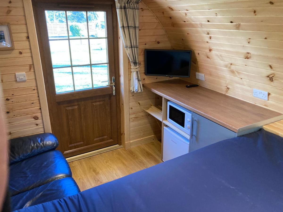 Hotel Posh Pod Tyndrum Esterno foto